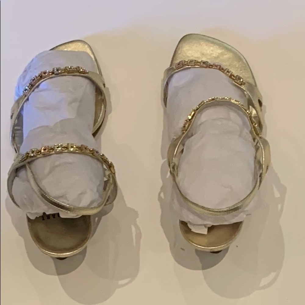 Stuart Weitzman crystal sandals-9 1/2 - Picture 5 of 13